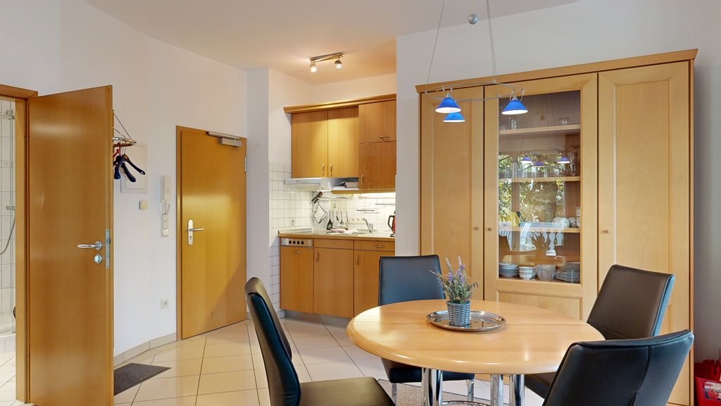 Foto der Wohnung RUG-10-036-08-villa-strandburg-binz-essecke1.JPG